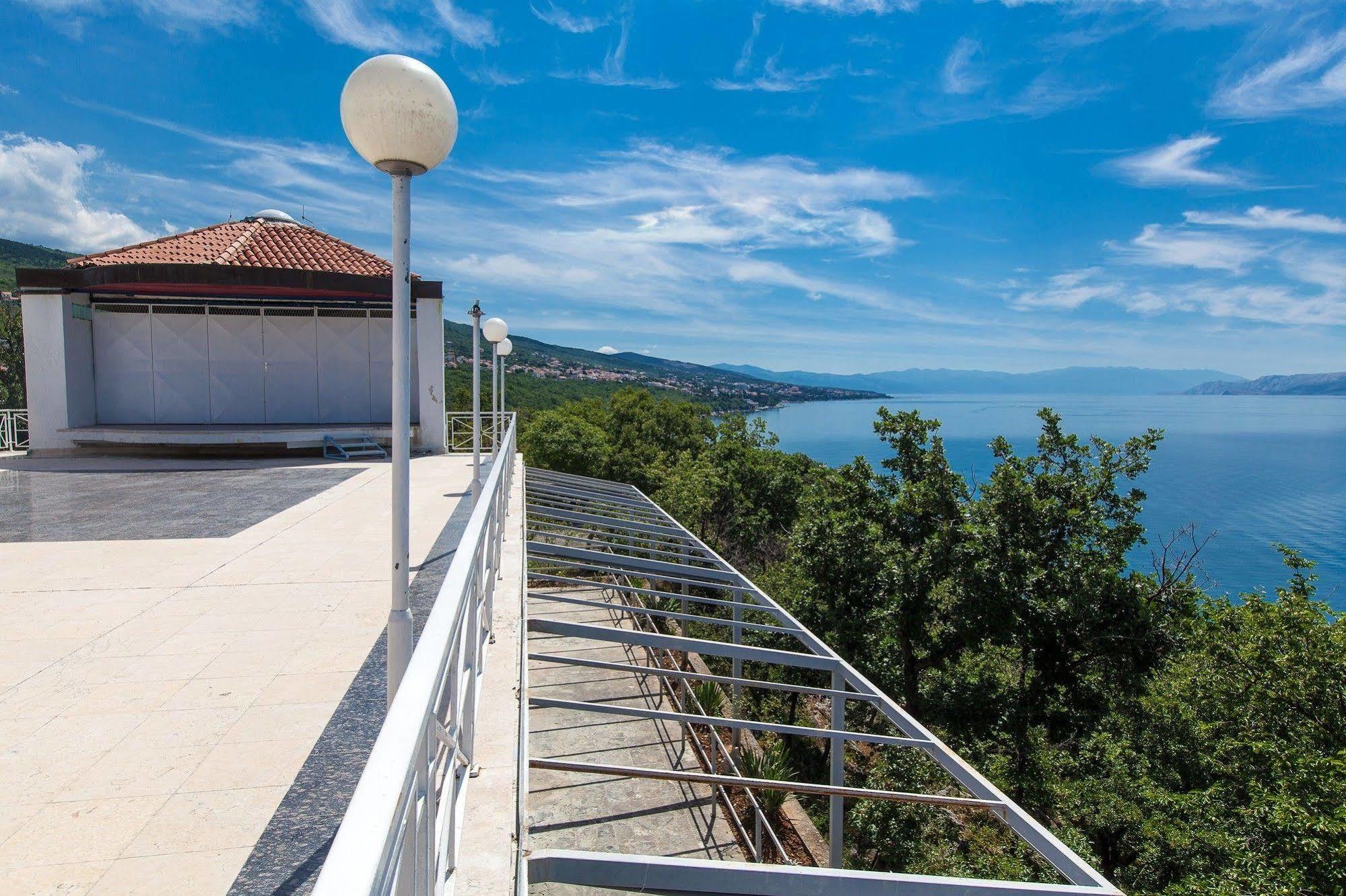Paviljoni & Bungalow Kacjak Crikvenica Kültér fotó
